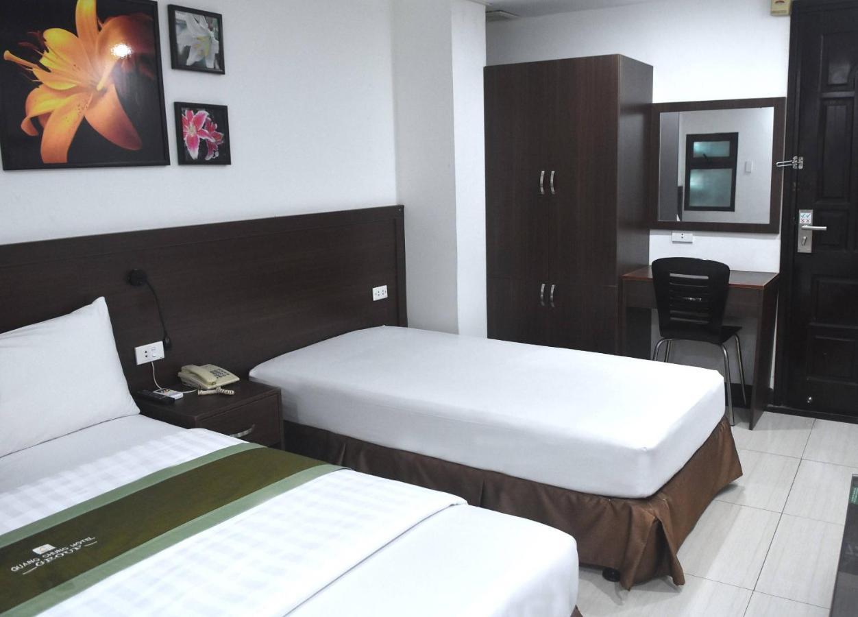 Sao Hotel Nguyen Ngoc Vu Hanoi Exterior foto